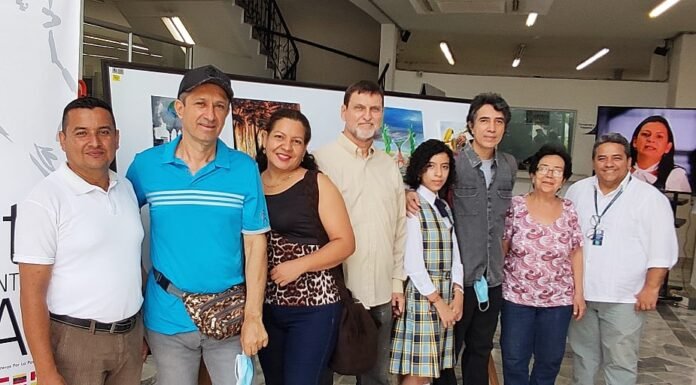 A Universidade Cooperativa da Colômbia recebeu Exposição Coletiva Internacional